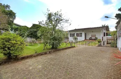 Casa com 2 quartos à venda no Centro, Peruíbe 