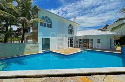 Casa à venda com piscina e 6 quartos em peruíbe, no bairro bougainvillee i