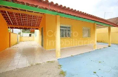 Casa à venda com 2 quartos em peruíbe, no bairro jardim veneza