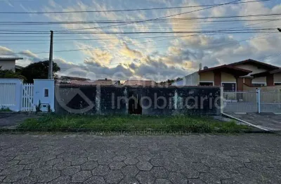 Terreno à venda no Jardim Ribamar, Peruíbe 