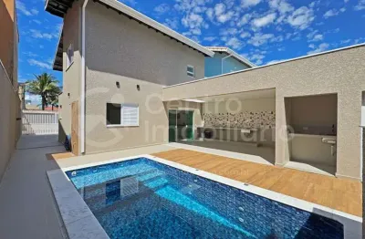 Casa à venda com piscina e 4 quartos em peruíbe, no bairro balneário casa blanca