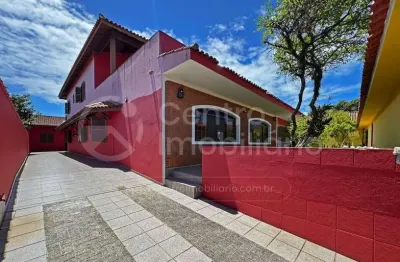 Casa à venda com 5 quartos em peruíbe, no bairro balneario barra de jangada