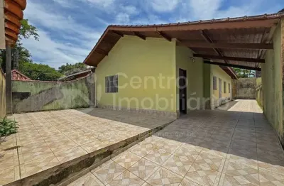 Casa à venda com 3 quartos em peruíbe, no bairro jardim marcia