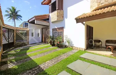 Casa à venda com 4 quartos em peruíbe, no bairro stella maris
