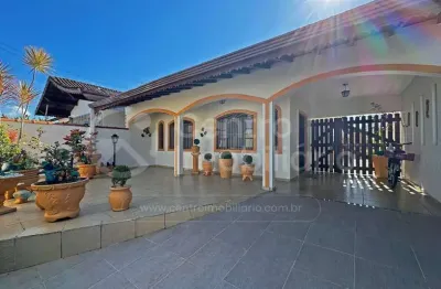 Casa à venda com 3 quartos em peruíbe, no bairro stella maris