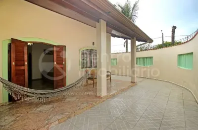 Casa à venda com 3 quartos em peruíbe, no bairro jardim marcia
