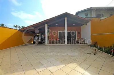 Casa à venda com 2 quartos em peruíbe, no bairro balneario josedy