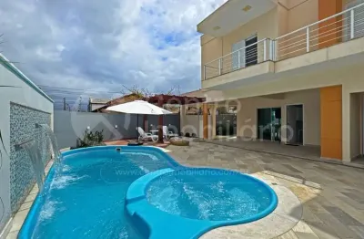 Casa à venda com piscina e 4 quartos em peruíbe, no bairro cidade nova peruíbe