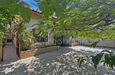 Casa à venda com 3 quartos em peruíbe, no bairro balneario sao joao batista