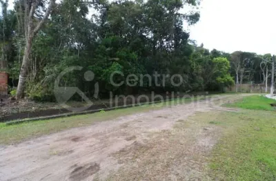 Terreno em condomínio fechado à venda no Jardim São Luis, Peruíbe 