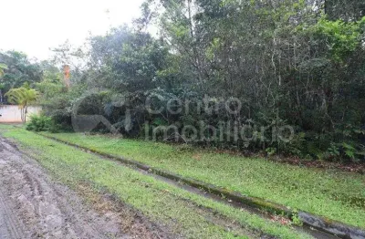 Terreno em condomínio fechado à venda no Jardim São Luis, Peruíbe 