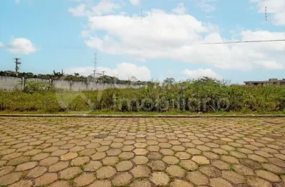 Terreno em condomínio fechado à venda no Bougainvillee V, Peruíbe 