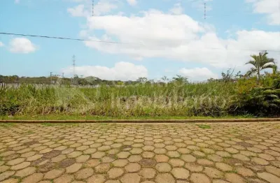 Terreno em condomínio fechado à venda no Bougainvillee V, Peruíbe 