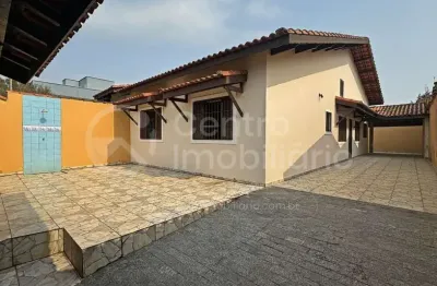 Casa à venda com 3 quartos em peruíbe, no bairro pampas