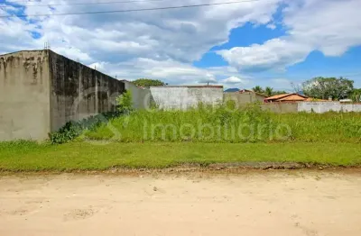Terreno em condomínio fechado à venda no Jardim São Luis, Peruíbe 