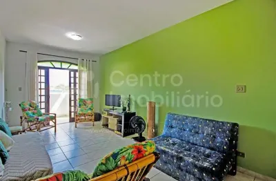 Apartamento à venda com 2 quartos (1 suítes) em peruíbe, no bairro centro