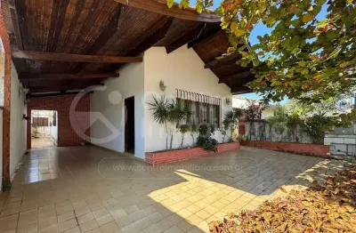 Casa à venda com 3 quartos em peruíbe, no bairro balneario continental
