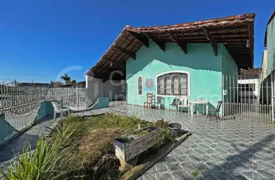 Casa à venda com 3 quartos em peruíbe, no bairro pampas
