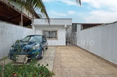 Casa à venda com 2 quartos em peruíbe, no bairro parque d aville
