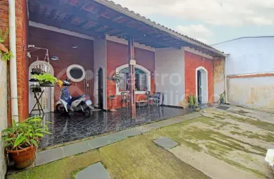 Casa à venda com 3 quartos em peruíbe, no bairro parque balneario oasis