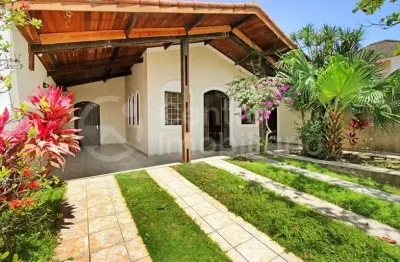 Casa à venda com 3 quartos em peruíbe, no bairro balneario sambura