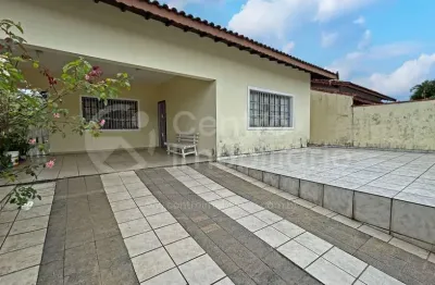 Casa à venda com 3 quartos em peruíbe, no bairro balneario florida