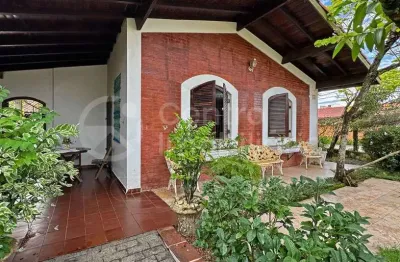 Casa à venda com 3 quartos em peruíbe, no bairro balneario sao joao batista