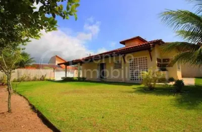 Casa à venda com 2 quartos em peruíbe, no bairro balneario barra de jangada