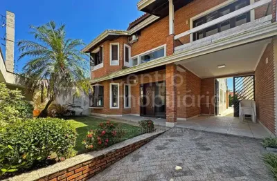 Casa à venda com piscina e 4 quartos em peruíbe, no bairro balneário casa blanca