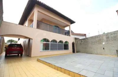 Casa à venda com 3 quartos em peruíbe, no bairro centro