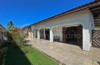 Casa à venda com 5 quartos em peruíbe, no bairro parque turistico