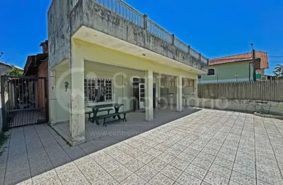 Casa à venda com 3 quartos em peruíbe, no bairro balneario barra de jangada
