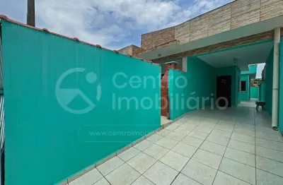 Casa à venda com 2 quartos em peruíbe, no bairro balneario sao joao batista
