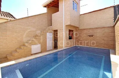 Casa à venda com piscina e 3 quartos em peruíbe, no bairro parque d aville