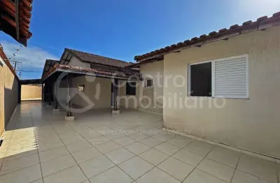 Casa à venda com 3 quartos em peruíbe, no bairro jardim peruibe
