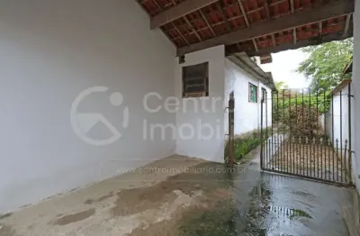 Casa à venda com 2 quartos em peruíbe, no bairro balneario josedy