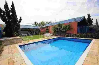 Casa à venda com piscina e 3 quartos em peruíbe, no bairro parque balneario oasis