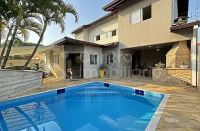 Casa à venda com piscina e 4 quartos em peruíbe, no bairro jardim mar e sol