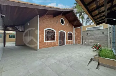 Casa à venda com 3 quartos em peruíbe, no bairro jardim marcia