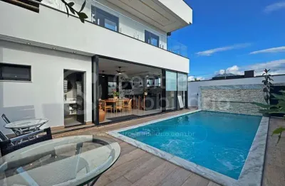 Casa à venda com piscina e 4 quartos em peruíbe, no bairro residencial flora rica