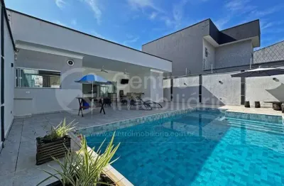 Casa à venda com piscina e 3 quartos em peruíbe, no bairro estancia balnearia convento velho