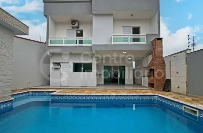 Casa à venda com piscina e 4 quartos em peruíbe, no bairro jardim três marias