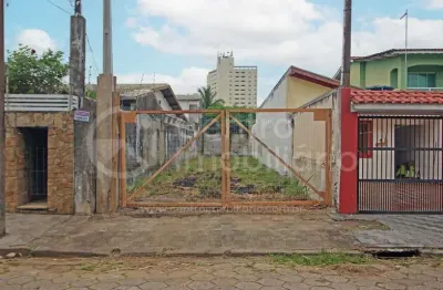 Terreno à venda no Centro, Peruíbe 