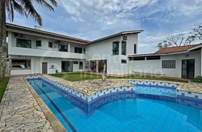 Casa à venda com piscina e 5 quartos em peruíbe, no bairro bougainvillee v