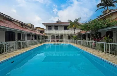 Apartamento à venda com 4 quartos (1 suítes) em peruíbe, no bairro centro