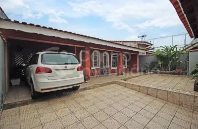 Casa à venda com 3 quartos em peruíbe, no bairro balneario josedy