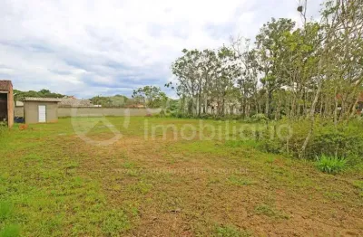Terreno em condomínio fechado à venda no Jardim São Luis, Peruíbe 