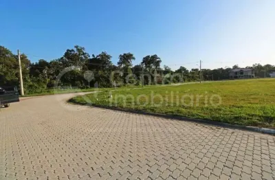 Terreno à venda em peruíbe, no bairro residencial bosque três marias