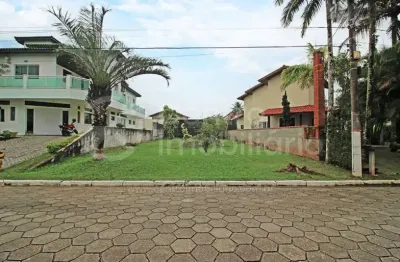Terreno em condomínio fechado à venda no Bougainvillee I, Peruíbe 