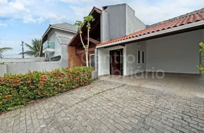 Casa à venda com 3 quartos em peruíbe, no bairro parque balneario oasis
